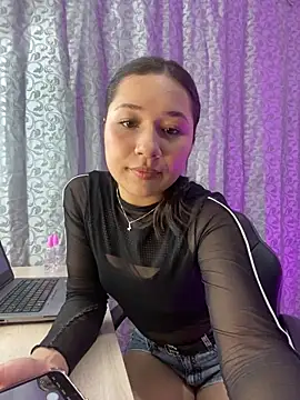 DULCEMARIA EF online show from December 21, 2025, 2:46 am