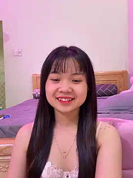    KARA    online show from April 7, 2026, 12:45 am