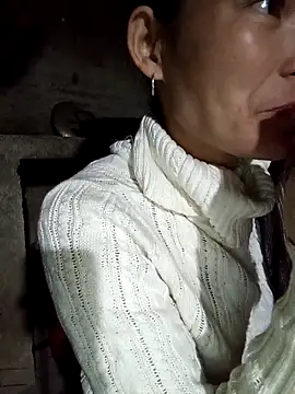 Girl cutee online show from February 8, 2026, 10:46 am