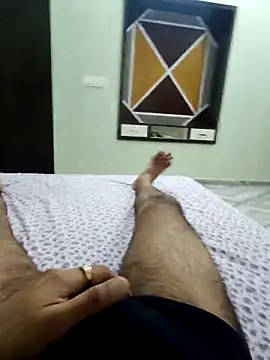 Tall7boy7 online show from April 14, 2026, 5:18 pm