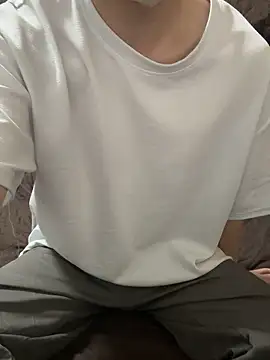 tubasa1216 online show from March 22, 2026, 12:07 pm