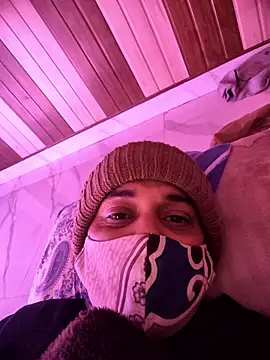 Hot avantika online show from January 8, 2026, 11:00 pm