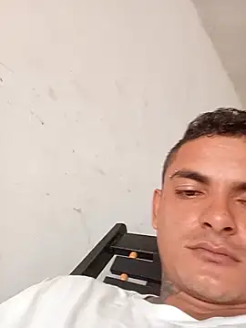 Snapshot of Ardo1899 chatting on February 25, 2026, 1:44 pm Ardo1899 online show from February 25, 2026, 1:44 pm