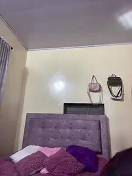 Snapshot of Candy_LS chatting on February 2, 2026, 8:41 pm Candy LS online show from February 2, 2026, 8:41 pm