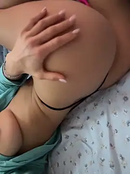 rebyreby11 online show from March 24, 2026, 6:24 am