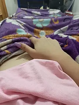 lwkfine online show from December 18, 2025, 2:54 pm