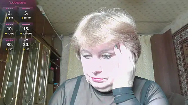 Snapshot of Casey_peach chatting on February 16, 2026, 5:11 pm Casey peach online show from February 16, 2026, 5:11 pm