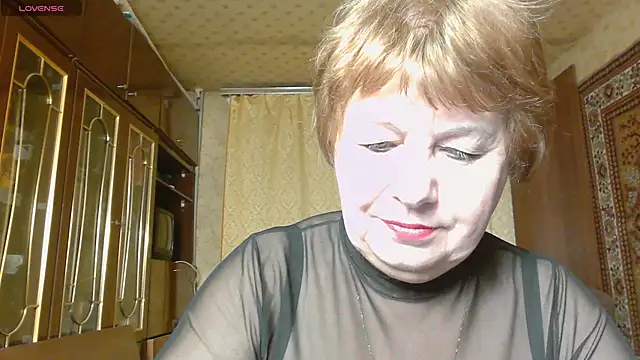 Snapshot of Casey_peach chatting on January 18, 2026, 2:04 am Casey peach online show from January 18, 2026, 2:04 am