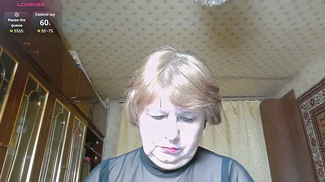 Snapshot of Casey_peach chatting on February 17, 2026, 5:21 pm Casey peach online show from February 17, 2026, 5:21 pm