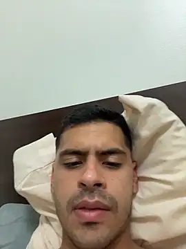 Snapshot of HotWhisper22 chatting on December 19, 2025, 4:16 am HotWhisper22 online show from December 19, 2025, 4:16 am