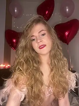 Snapshot of AmilenA chatting on February 6, 2026, 10:28 pm AmilenA online show from February 6, 2026, 10:28 pm