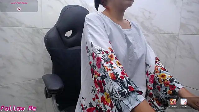 kyra jeet online show from March 12, 2026, 1:26 pm