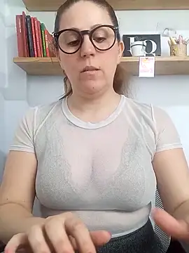 SofiEsteves online show from March 24, 2026, 2:28 pm