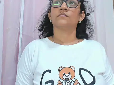 Bianca slut1 online show from January 5, 2026, 8:01 pm