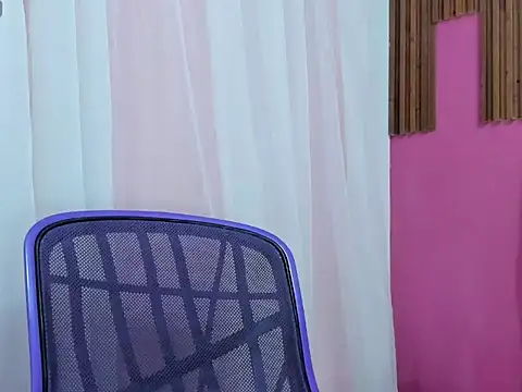 Bianca slut1 online show from December 22, 2025, 9:37 pm