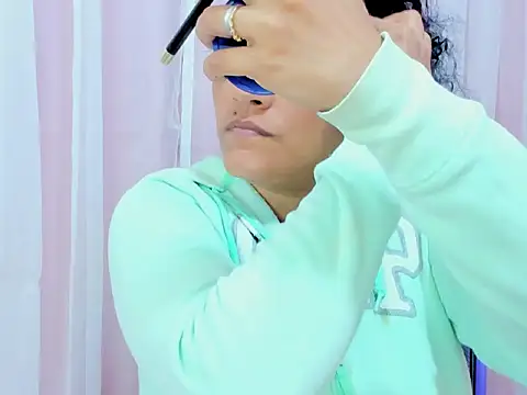 Bianca slut1 online show from January 11, 2026, 1:07 pm