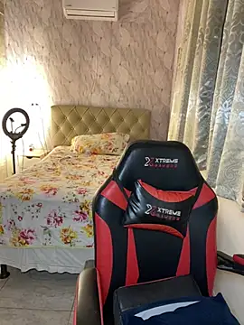 Snapshot of Kacaah chatting on February 2, 2026, 2:43 am Kacaah online show from February 2, 2026, 2:43 am