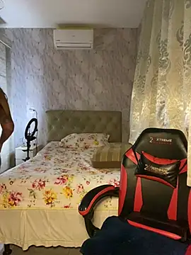 Snapshot of Kacaah chatting on February 4, 2026, 4:40 am Kacaah online show from February 4, 2026, 4:40 am