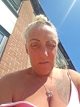 theblondecocklover online show from May 26, 2026, 11:30 am