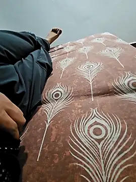 NunnuLelo online show from March 11, 2026, 10:48 pm