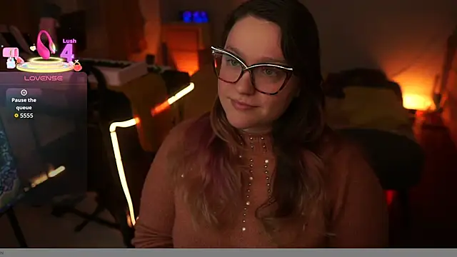 Snapshot of FireproofCuriousiteaze chatting on March 19, 2026, 4:12 am FireproofCuriousiteaze online show from March 19, 2026, 4:12 am