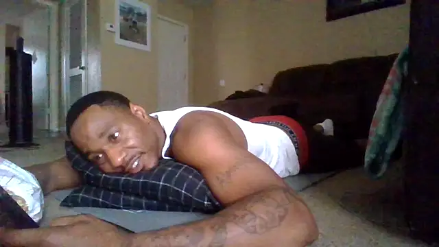 Snapshot of KingDes55 chatting on May 21, 2026, 1:41 pm KingDes55 online show from May 21, 2026, 1:41 pm