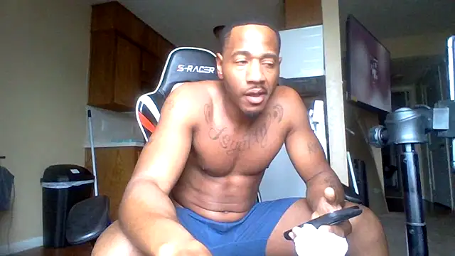 Snapshot of KingDes55 chatting on June 6, 2026, 2:44 pm KingDes55 online show from June 6, 2026, 2:44 pm