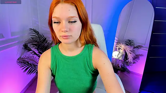 BunnyBooby online show from February 25, 2026, 8:41 pm