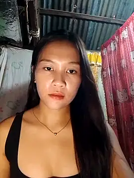 sheriesassyann online show from April 7, 2026, 1:13 pm