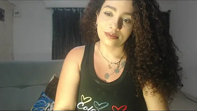 zoee taiana online show from January 6, 2026, 5:00 am