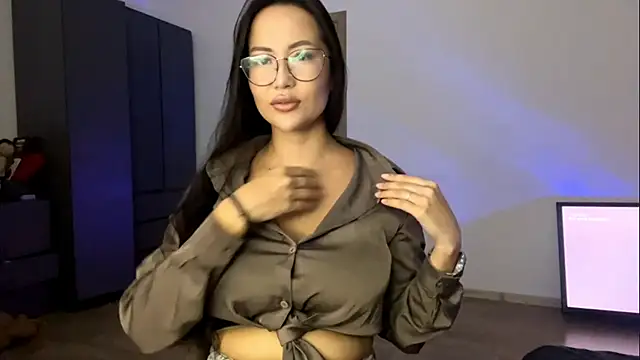 Your Mel0dy online show from December 18, 2025, 11:25 am