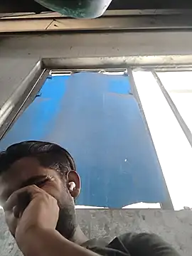 vishalk12346 online show from February 18, 2026, 8:22 am