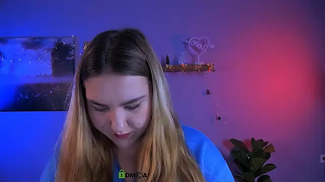 dina bloom  online show from January 7, 2026, 9:47 am