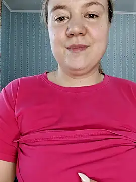 TiffanyStern online show from January 9, 2026, 4:52 am