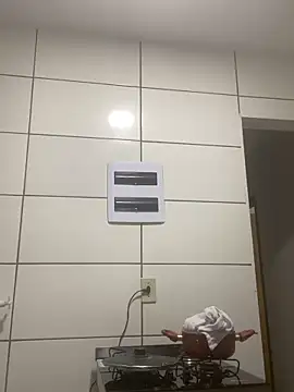 Nini  online show from February 7, 2026, 1:57 am