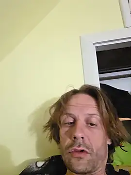Danny543267 online show from June 17, 2026, 9:14 pm