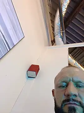 Hotcock8899 online show from May 18, 2026, 2:33 am