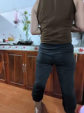 Sweet-Berryy online show from May 31, 2026, 2:56 pm