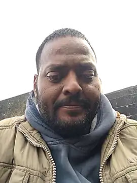 Snapshot of novio-de-la-tarde chatting on February 12, 2026, 4:01 am novio-de-la-tarde online show from February 12, 2026, 4:01 am