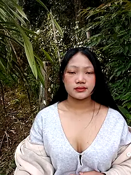 Hi-zza online show from December 22, 2025, 3:06 am