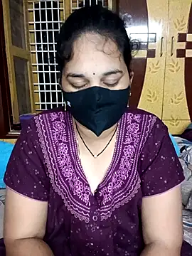 maduri   online show from February 6, 2026, 11:23 pm