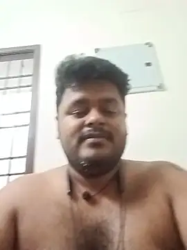 Snapshot of yourwellman chatting on June 15, 2026, 11:32 am yourwellman online show from June 15, 2026, 11:32 am