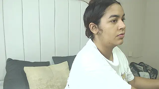 alicce will02 online show from January 15, 2026, 12:52 pm