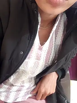 Anjali680 online show from February 5, 2026, 3:46 am