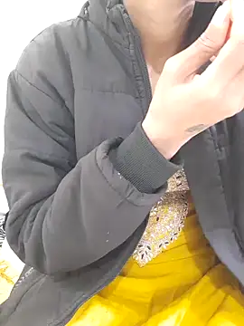 Anjali680 online show from February 12, 2026, 3:39 am