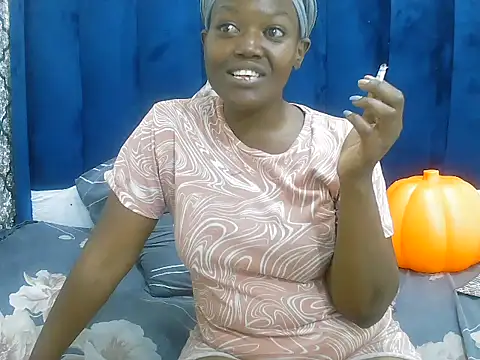 DarkBeauty33 online show from December 21, 2025, 10:39 am