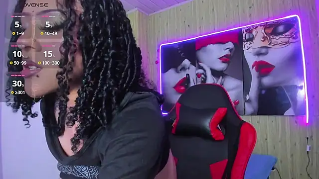 Snapshot of dolly_boob chatting on February 3, 2026, 6:22 am dolly boob online show from February 3, 2026, 6:22 am