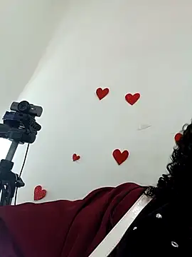 Snapshot of dolly_boob chatting on February 24, 2026, 4:02 am dolly boob online show from February 24, 2026, 4:02 am