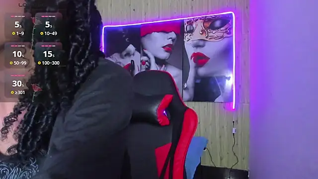 Snapshot of dolly_boob chatting on February 3, 2026, 6:40 am dolly boob online show from February 3, 2026, 6:40 am