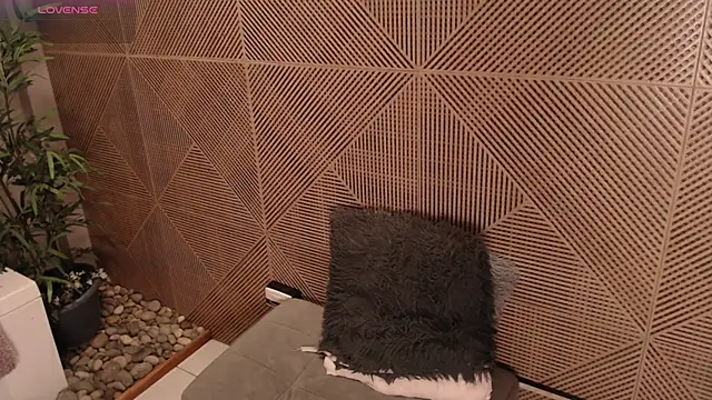 nico herrera  online show from January 5, 2026, 7:28 pm